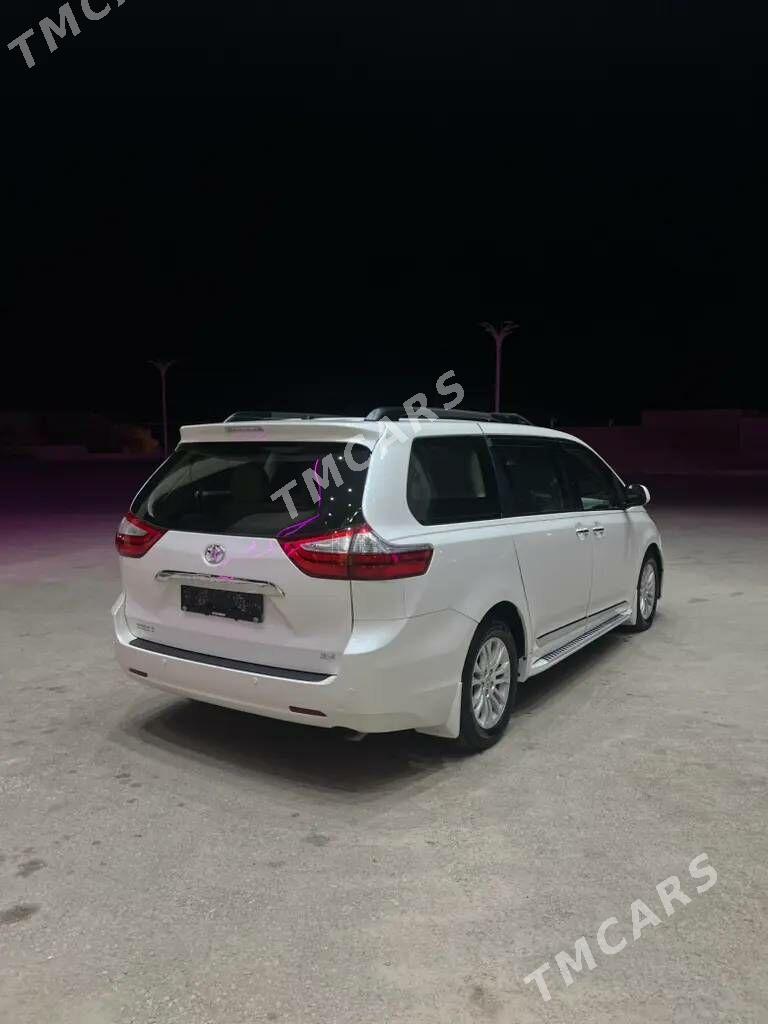 Toyota Sienna 2016 - 390 000 TMT - Balkanabat - img 4