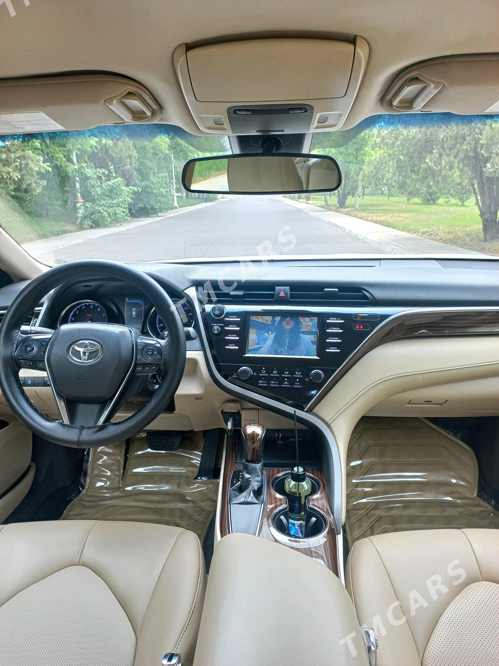 Toyota Camry 2018 - 285 000 TMT - Aşgabat - img 7