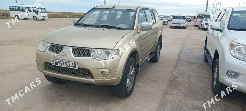 Mitsubishi Montero Sport 2009 - 185 000 TMT - Türkmenbaşy - img 2