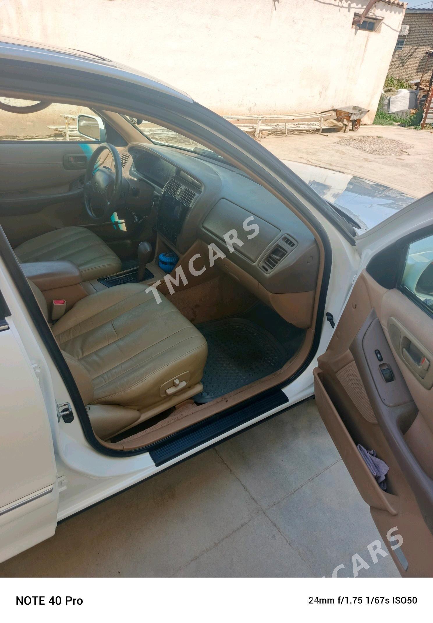 Toyota Avalon 1999 - 140 000 TMT - Мары - img 3