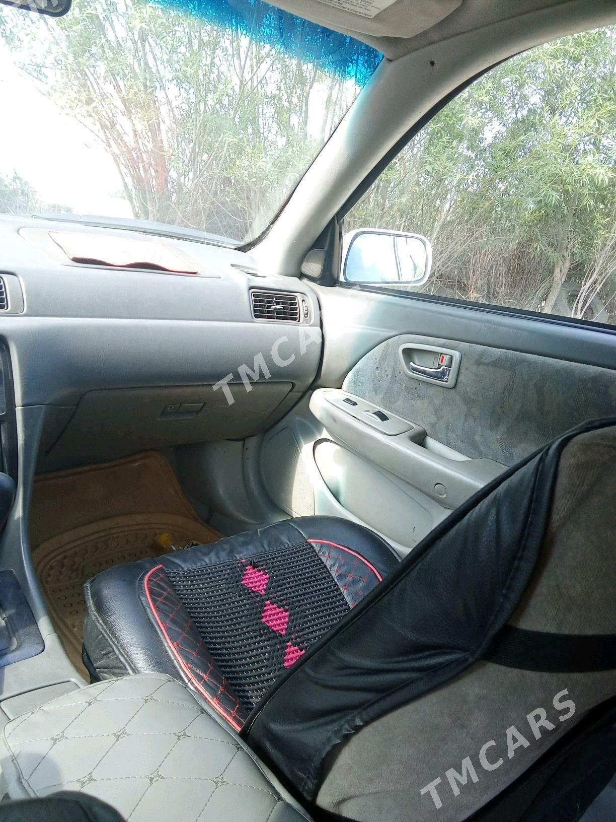 Toyota Camry 2001 - 125 000 TMT - Türkmenbaşy etr. - img 4