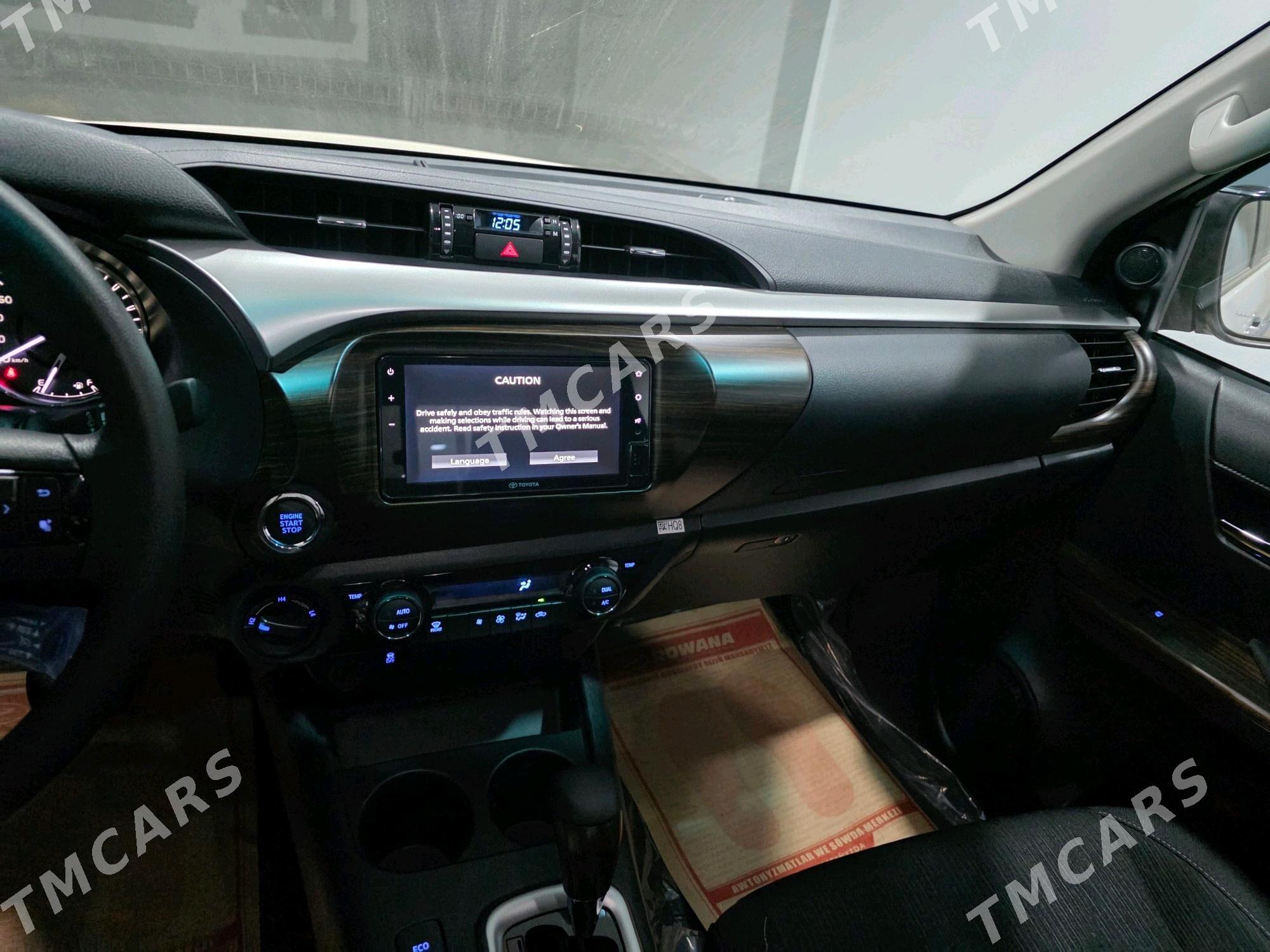 Toyota Hilux 2025 - 686 000 TMT - Arzuw - img 4