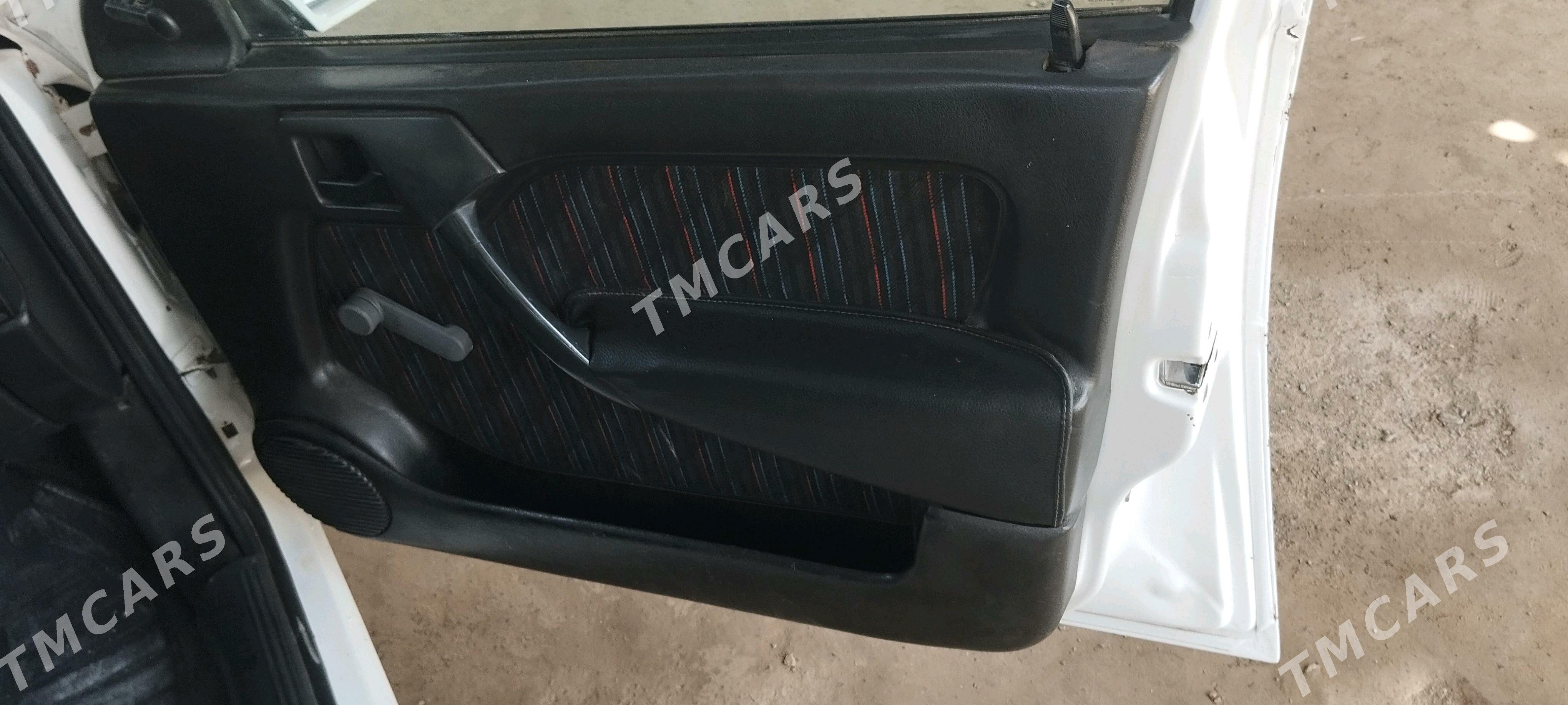 Opel Vectra 1990 - 37 000 TMT - Бахарден - img 8