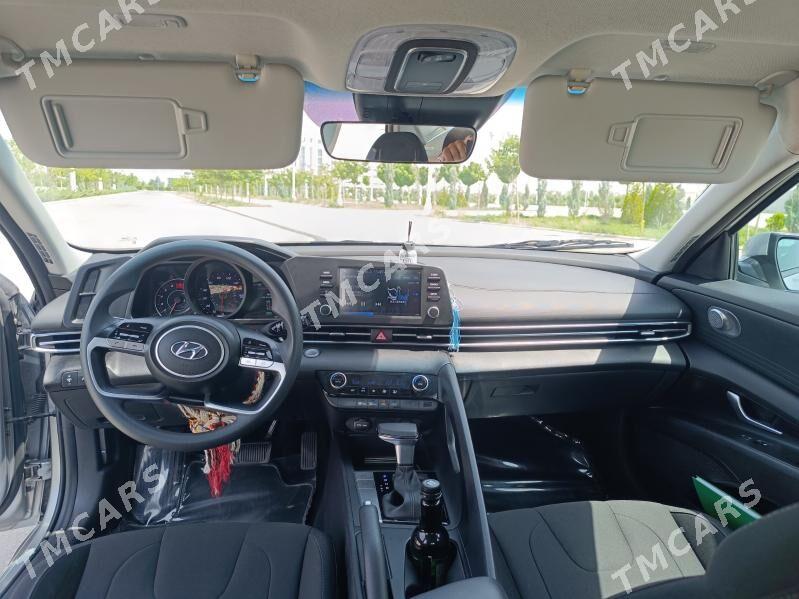 Hyundai Elantra 2022 - 258 000 TMT - Daşoguz - img 2