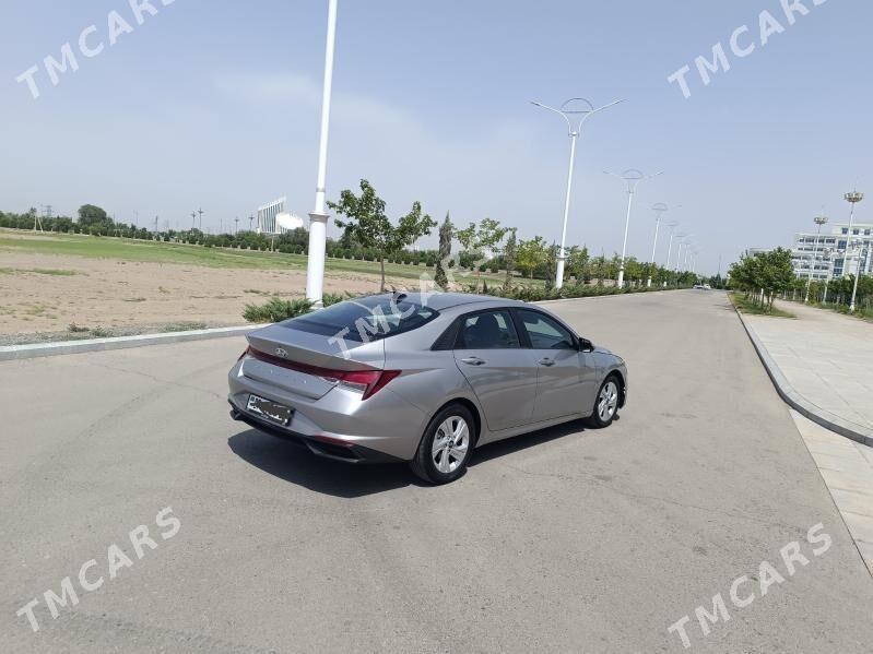 Hyundai Elantra 2022 - 258 000 TMT - Daşoguz - img 3