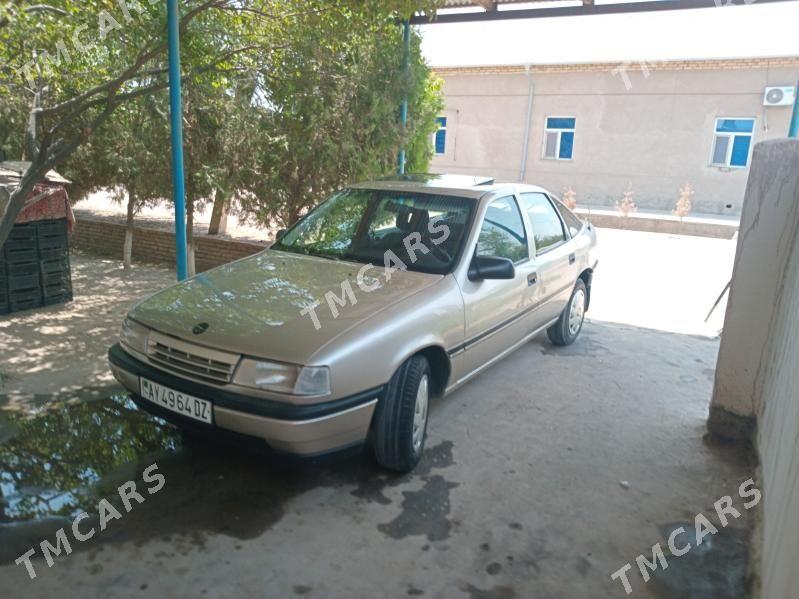 Opel Vectra 1992 - 30 000 TMT - Дашогуз - img 2