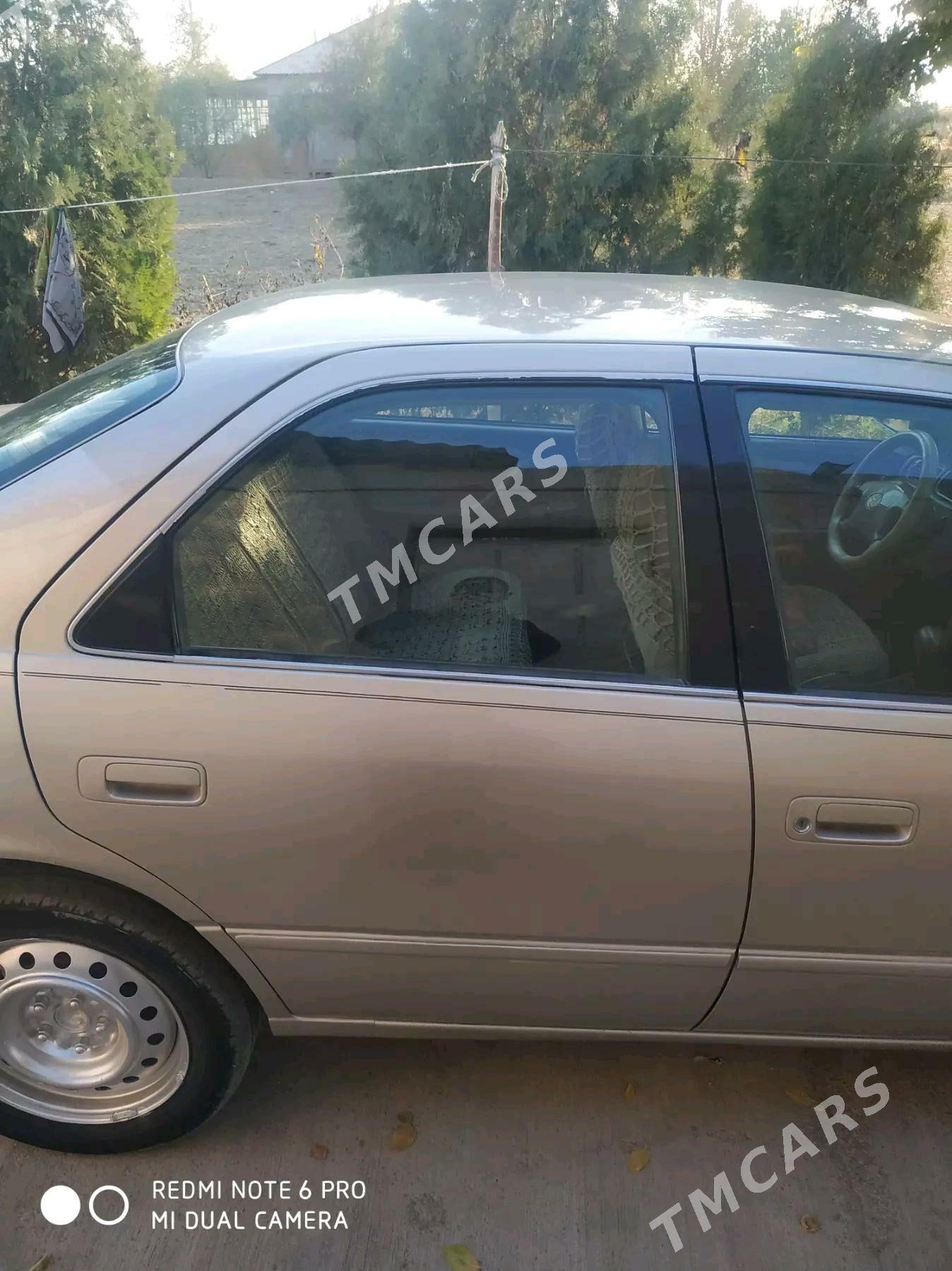 Toyota Camry 1999 - 110 000 TMT - Губадаг - img 4