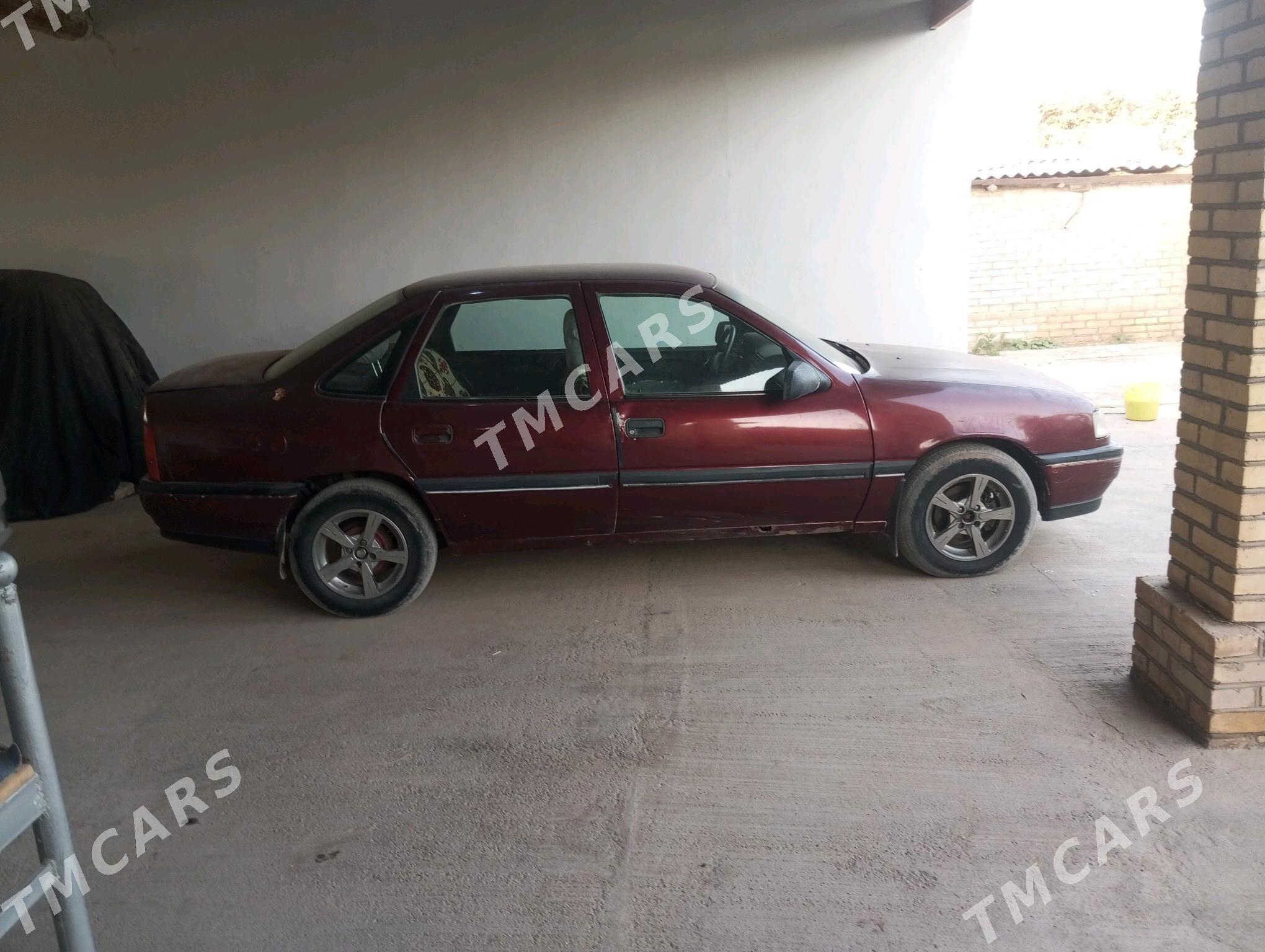 Opel Vectra 1991 - 17 000 TMT - Kerki - img 2