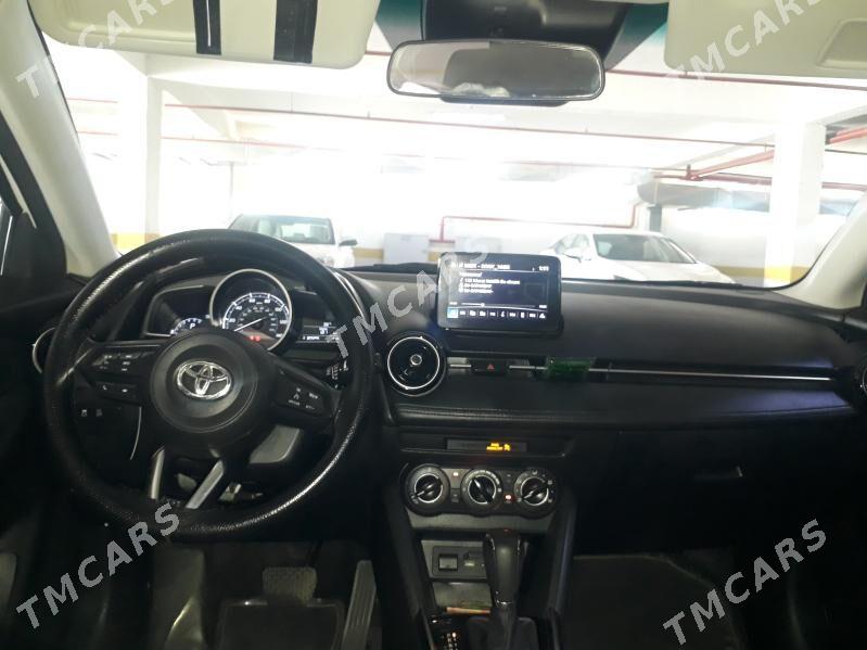 Toyota Yaris 2019 - 168 000 TMT - Aşgabat - img 4