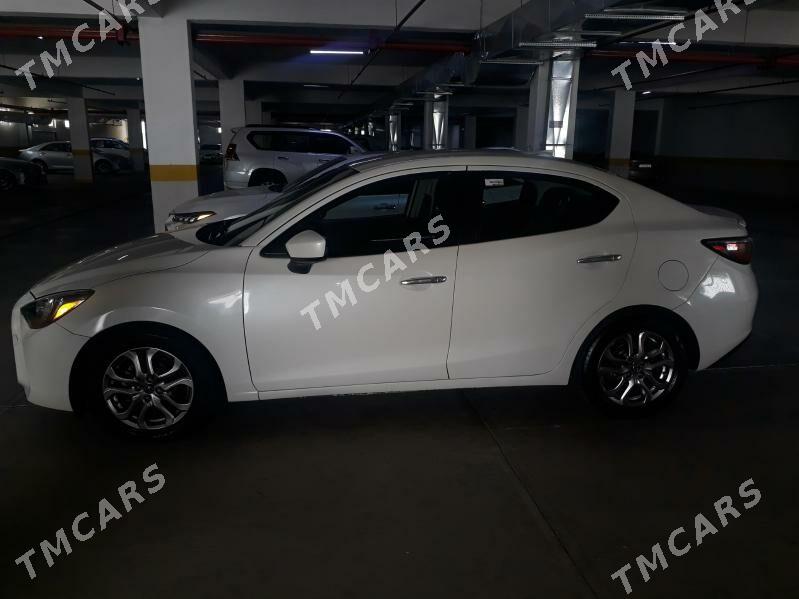 Toyota Yaris 2019 - 168 000 TMT - Aşgabat - img 7