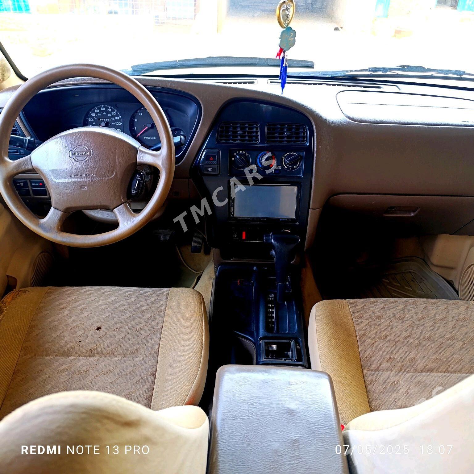 Nissan Pathfinder 1996 - 70 000 TMT - Магданлы - img 5
