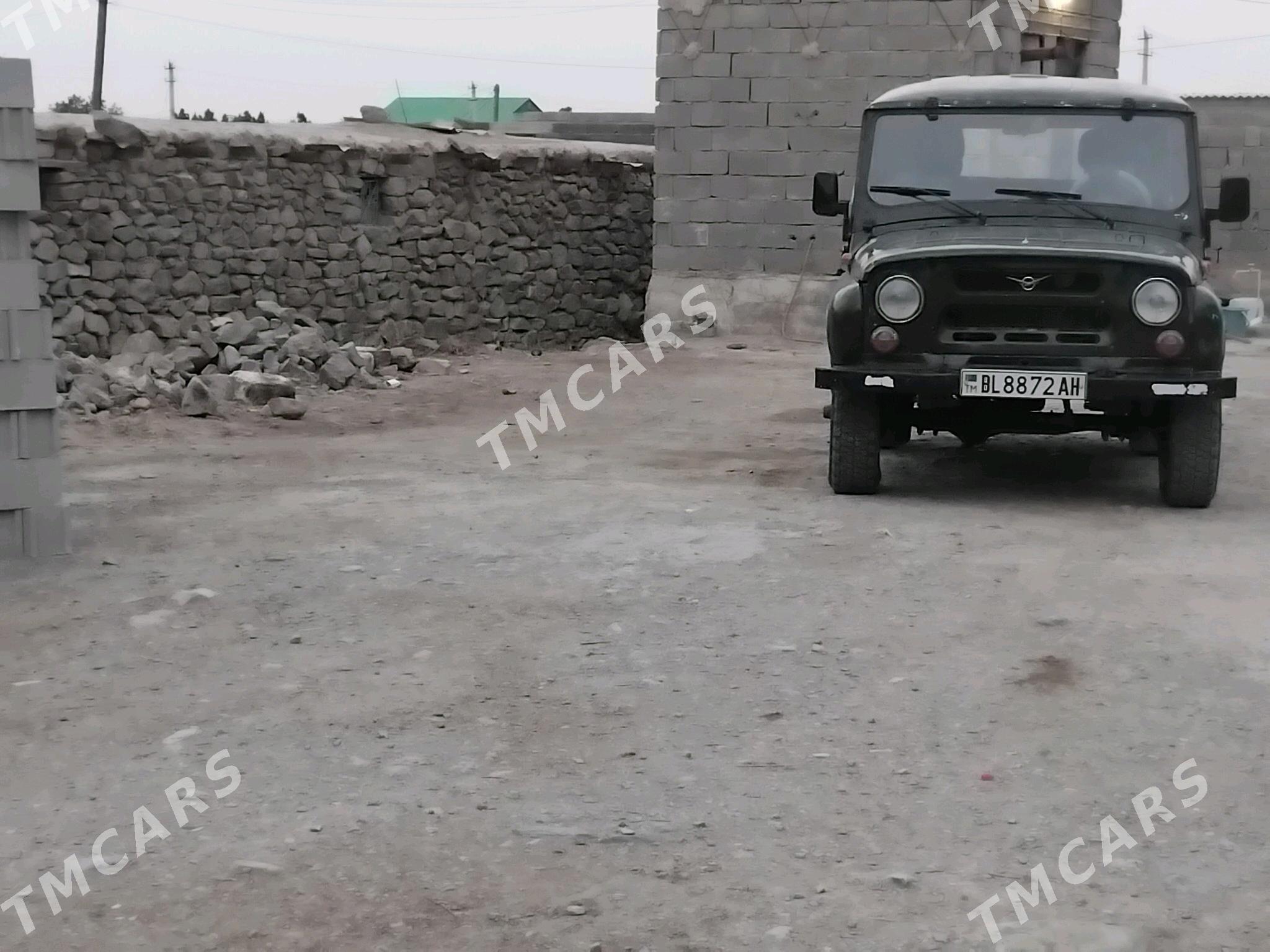 UAZ 469 1999 - 40 000 TMT - Бахарден - img 3