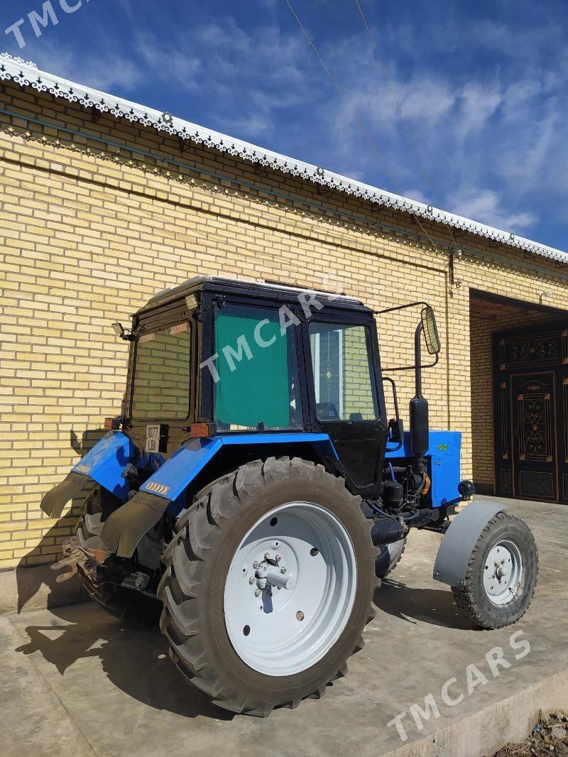 MTZ 82 1998 - 135 000 TMT - Дянев - img 4