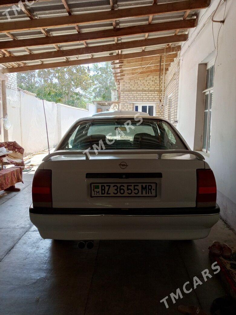 Opel Omega 1992 - 25 000 TMT - Ýolöten - img 2