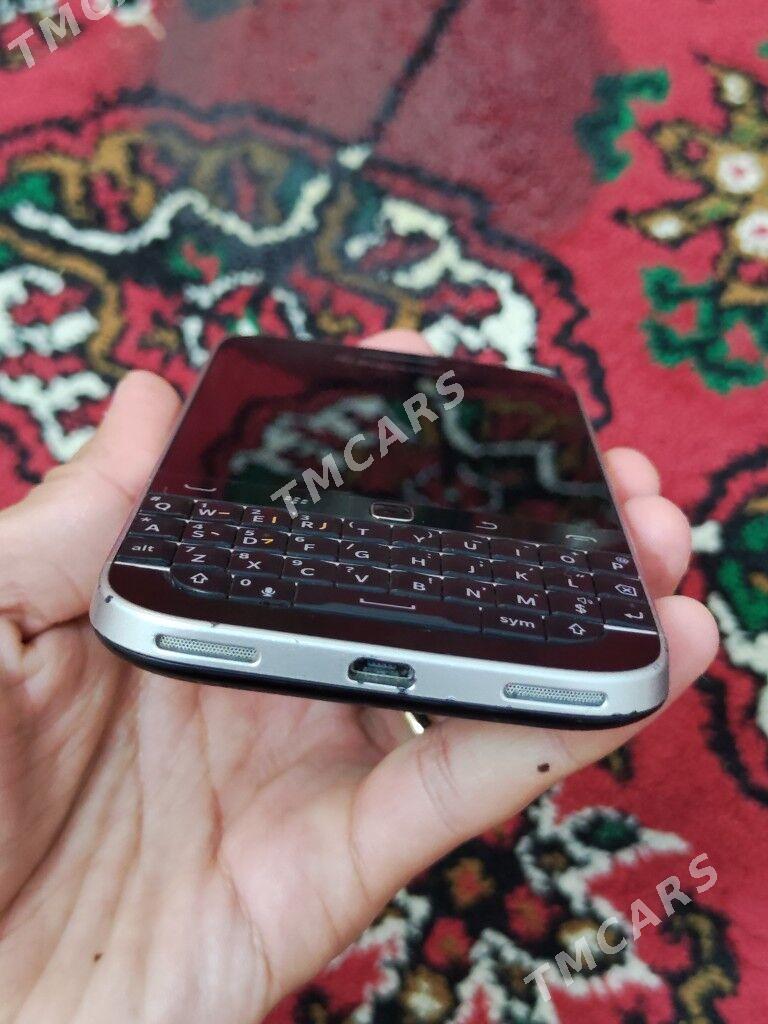 Blackberry classic - Balkanabat - img 7