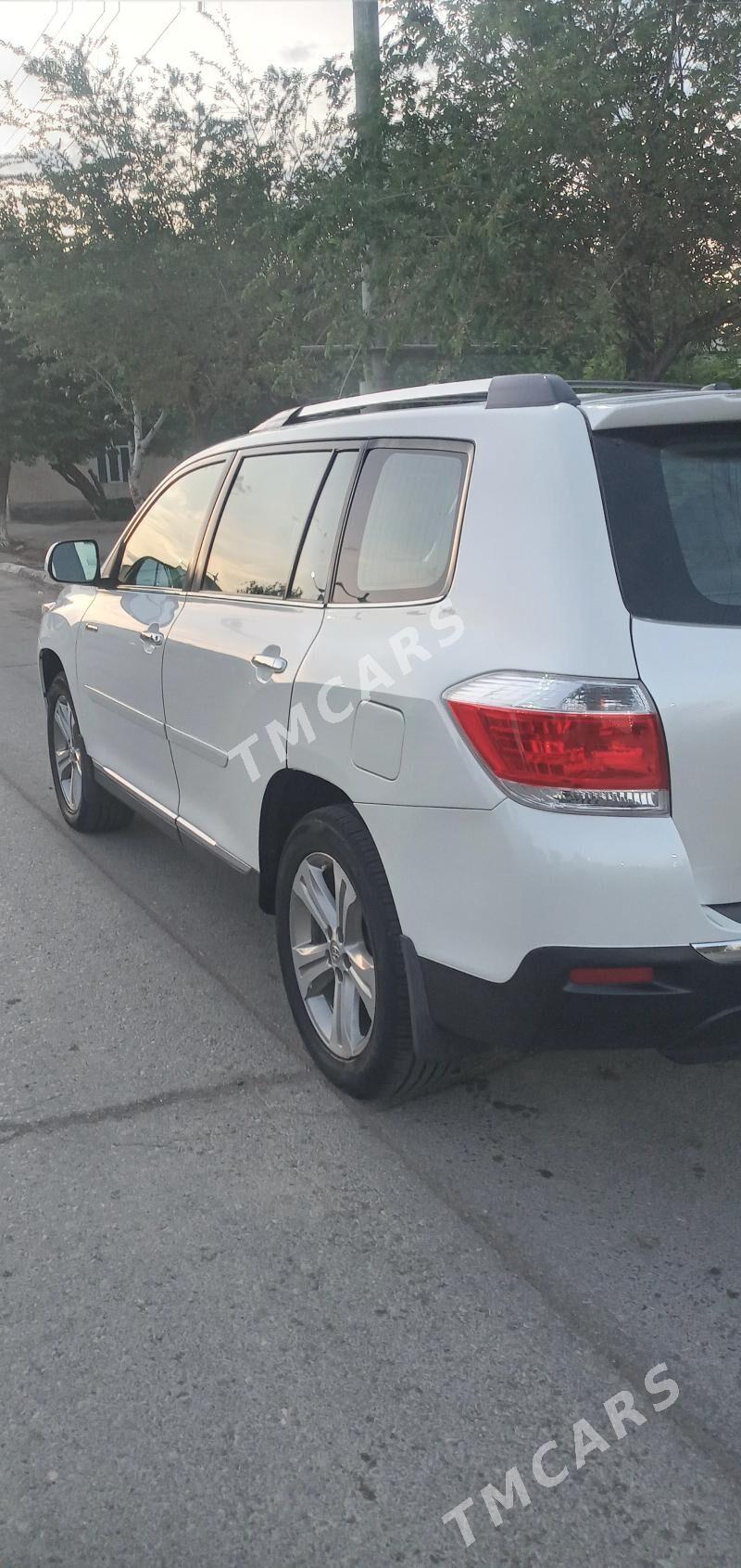 Toyota Highlander 2013 - 370 000 TMT - Дашогуз - img 3