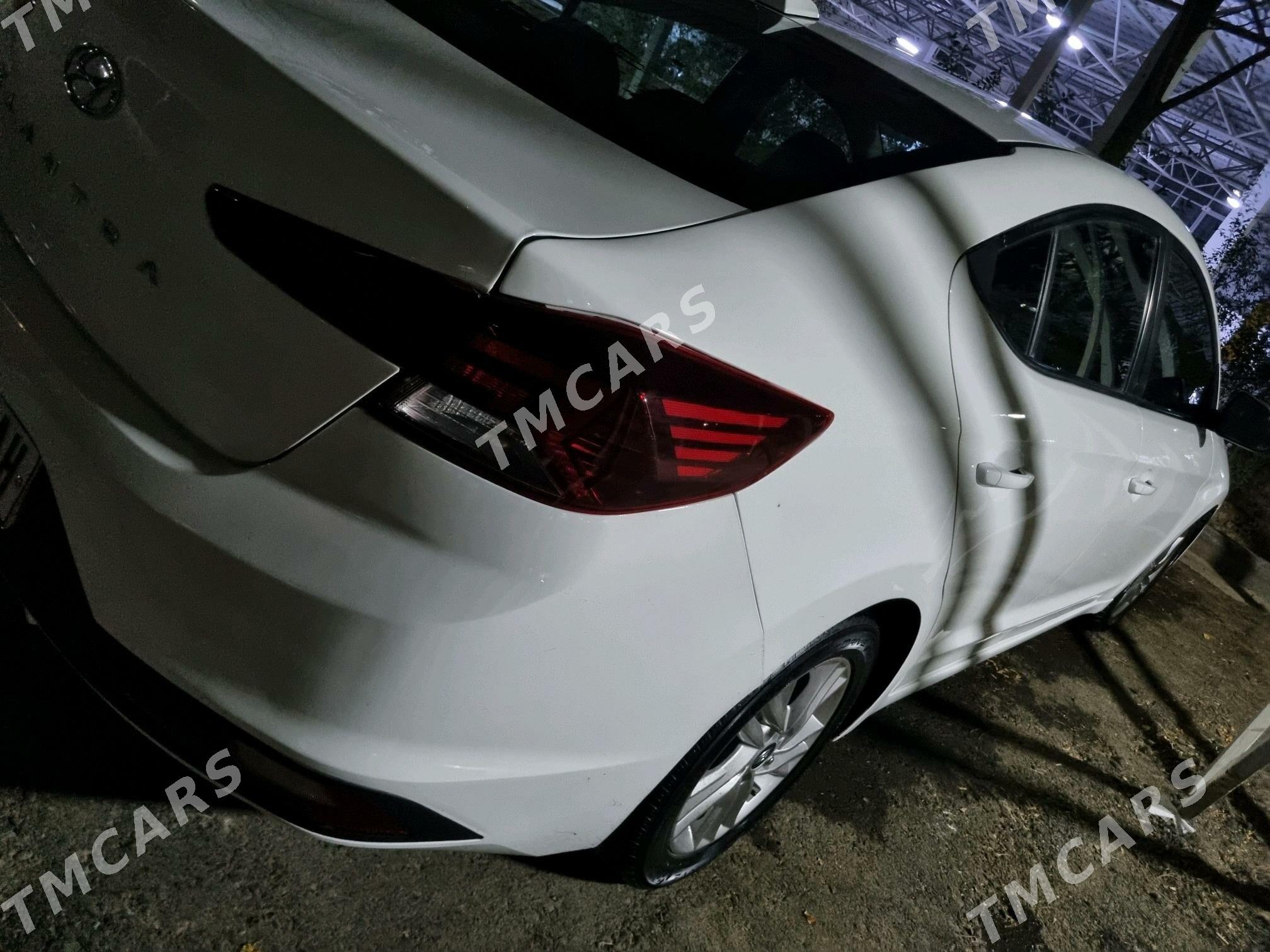 Hyundai Elantra 2019 - 195 000 TMT - Aşgabat - img 3