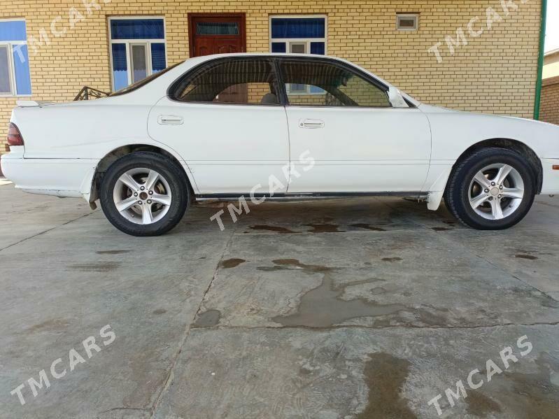 Toyota Vista 1992 - 36 000 TMT - Байрамали - img 5
