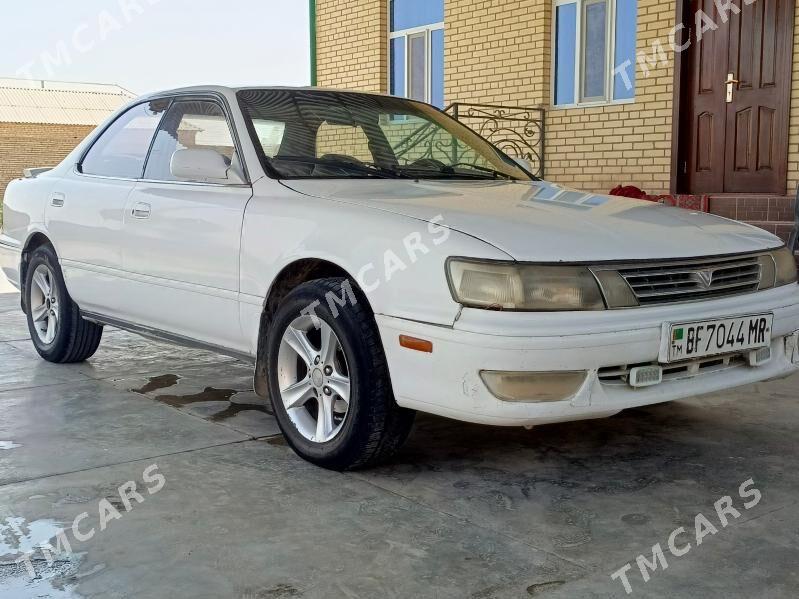 Toyota Vista 1992 - 36 000 TMT - Байрамали - img 4