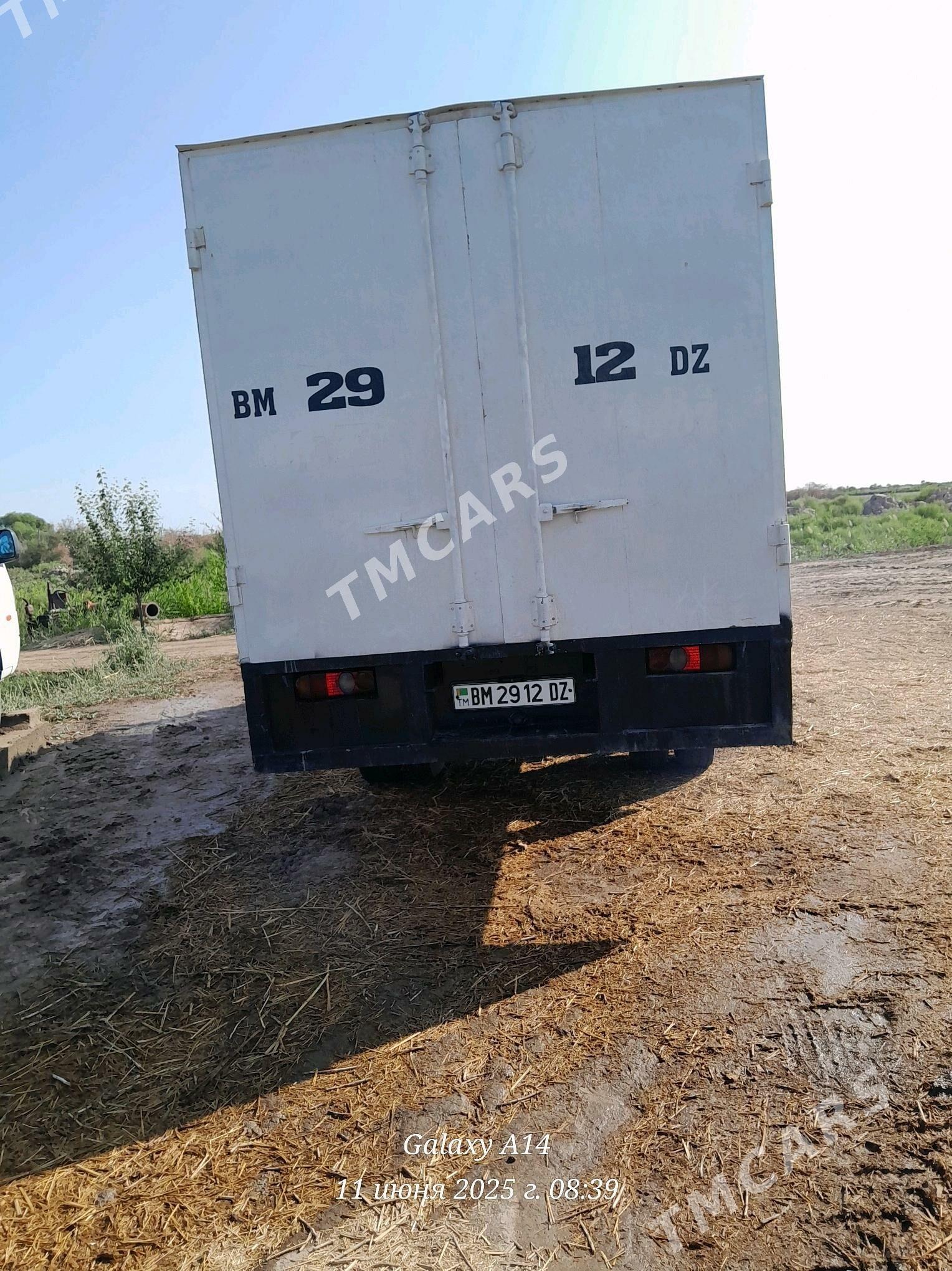 Mitsubishi Canter 2011 - 300 000 TMT - етр. Туркменбаши - img 2