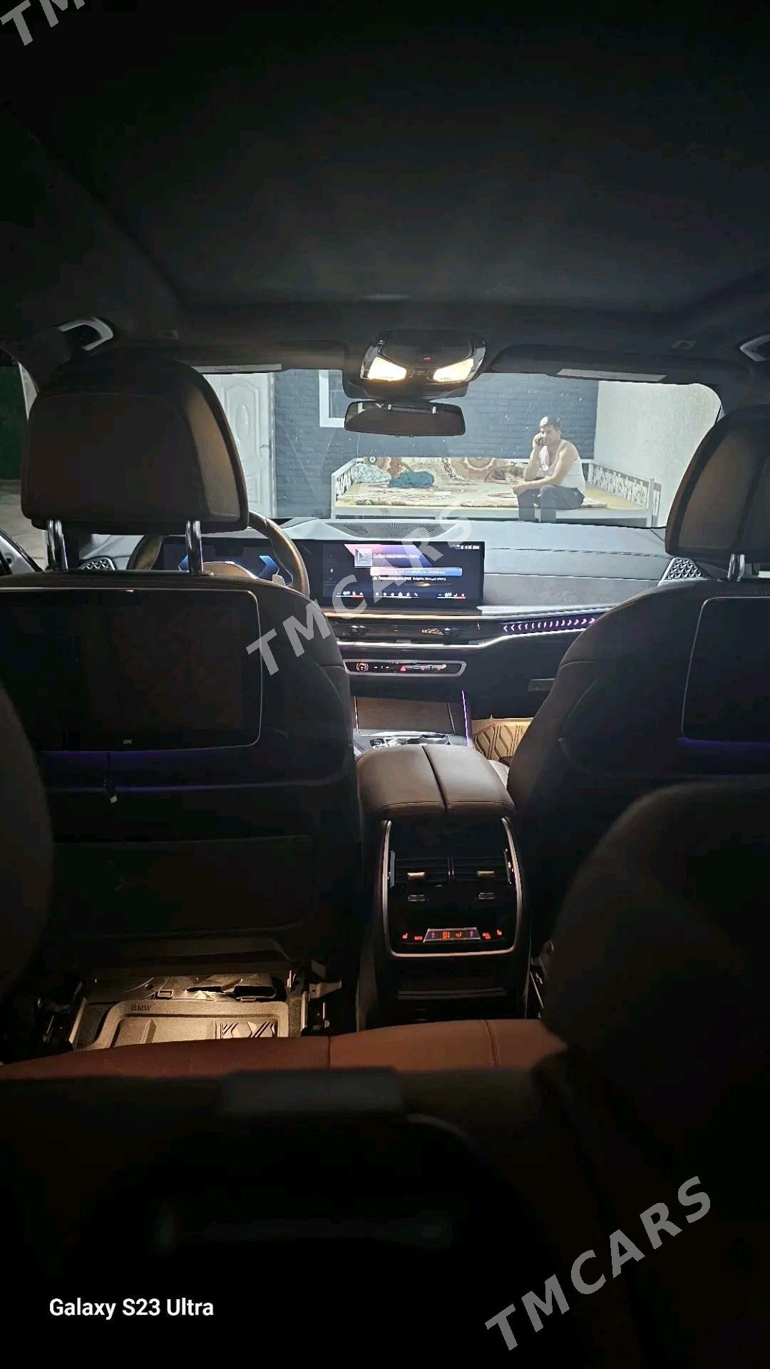 BMW X5 2023 - 1 675 000 TMT - Täze zaman - img 3