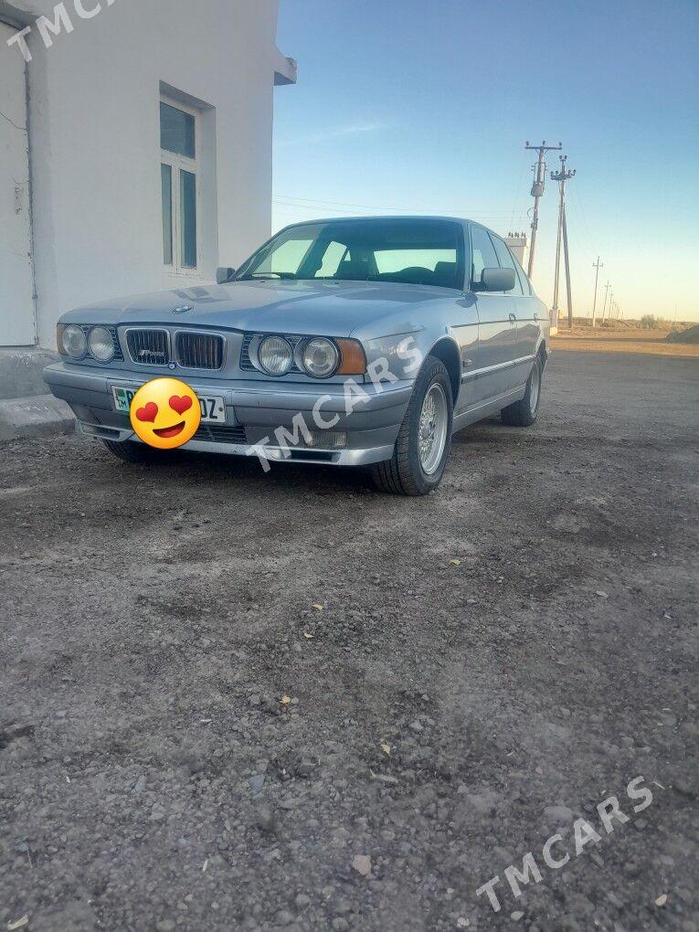 BMW 525 1995 - 50 000 TMT - Гурбансолтан Едже - img 3