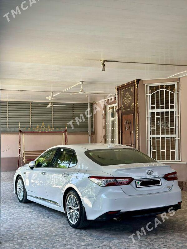 Toyota Camry 2019 - 455 000 TMT - Aşgabat - img 9