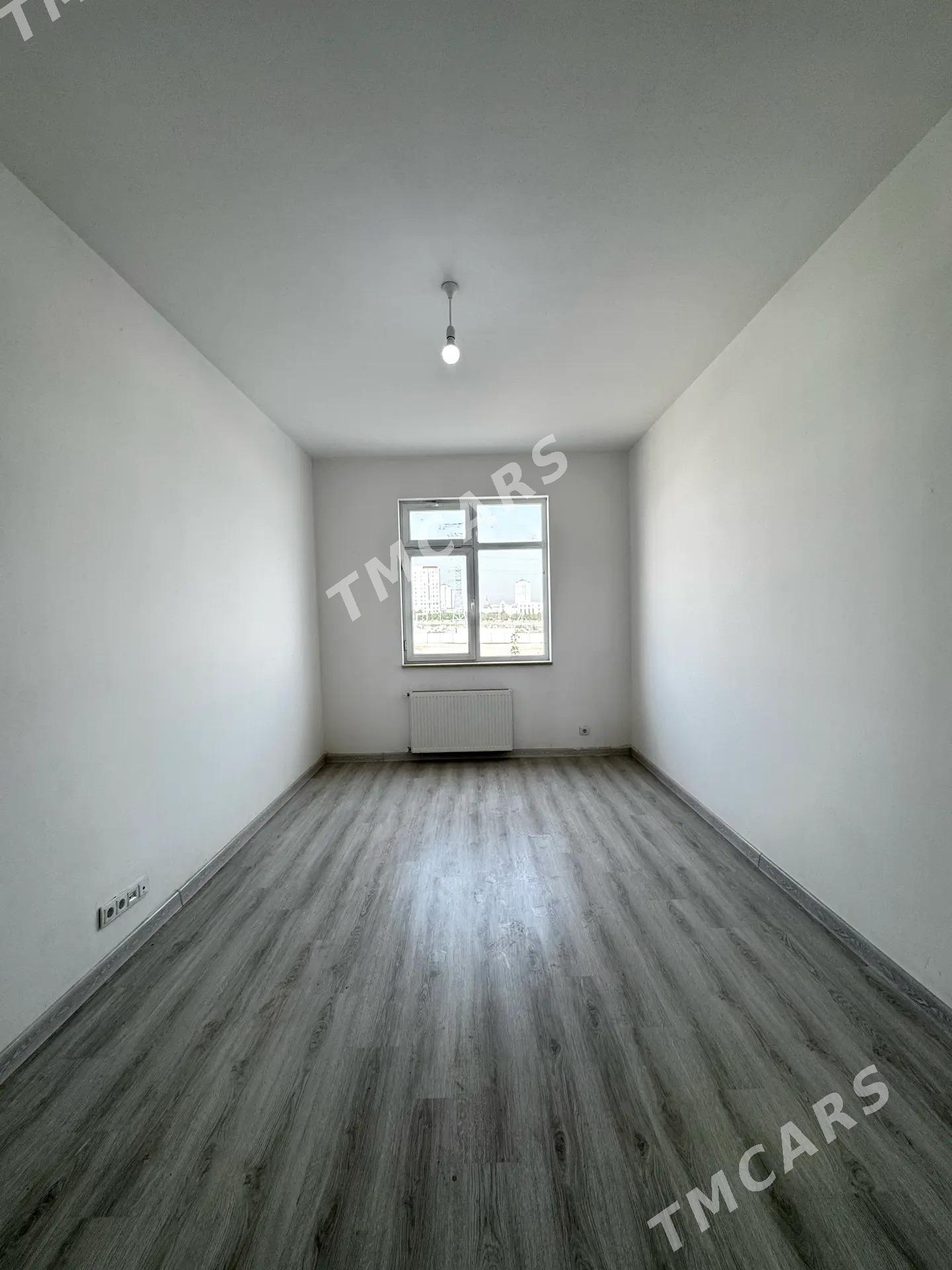 TÄZE МИР-8/4 9/1-ЭТАЖ 2-КМ - Parahat 8 - img 3