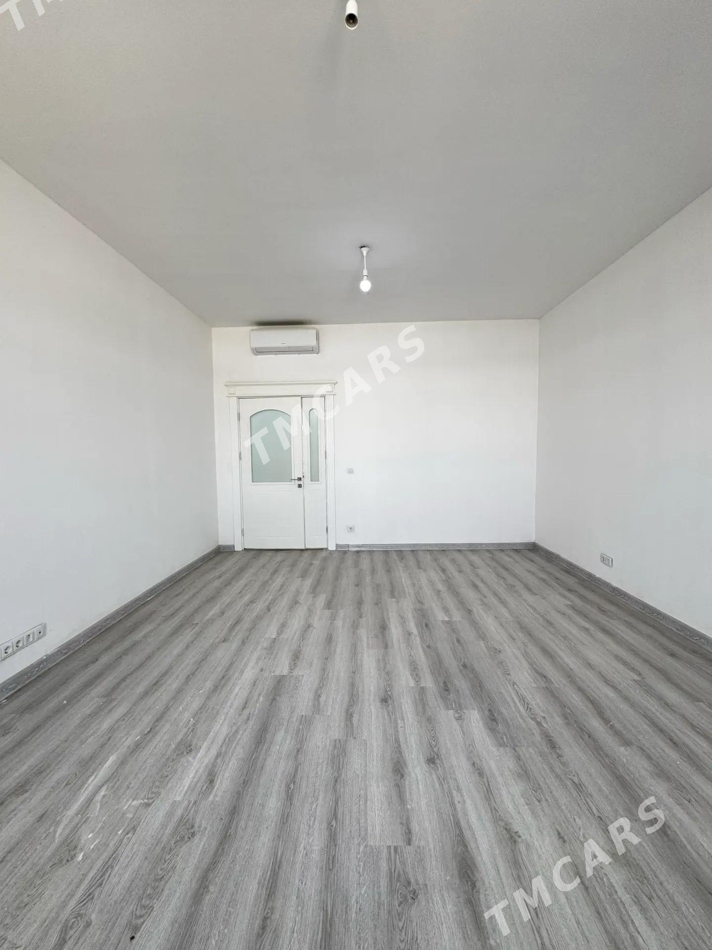 TÄZE МИР-8/4 9/1-ЭТАЖ 2-КМ - Parahat 8 - img 10