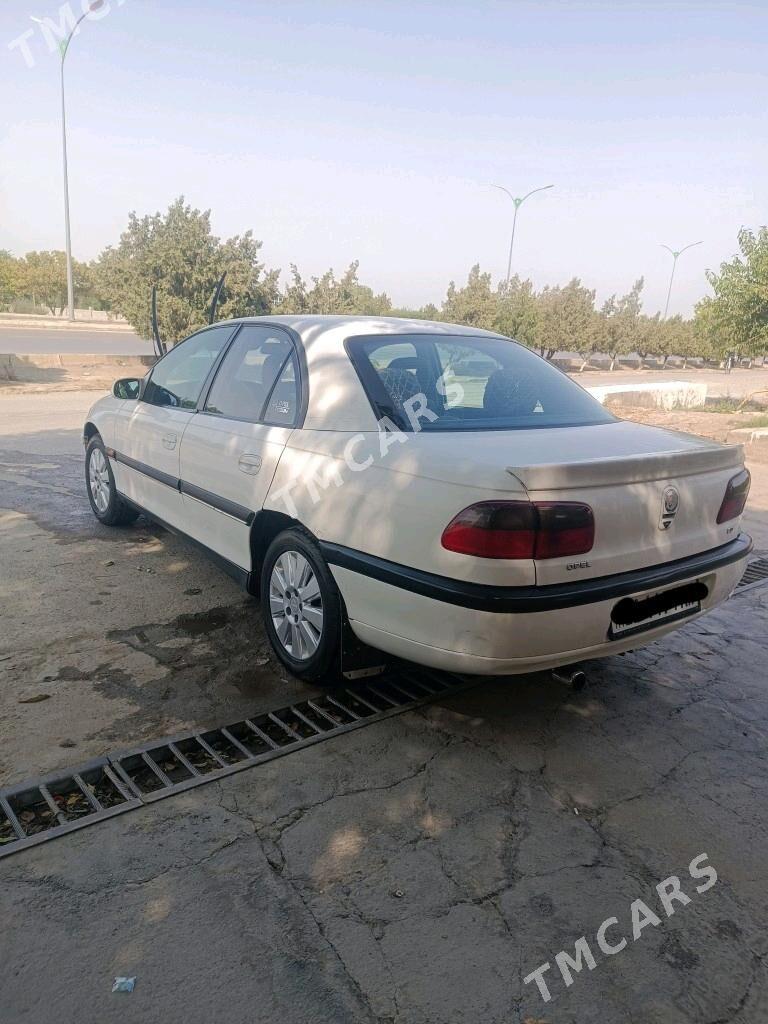 Opel Omega 1994 - 32 000 TMT - Бахарден - img 3
