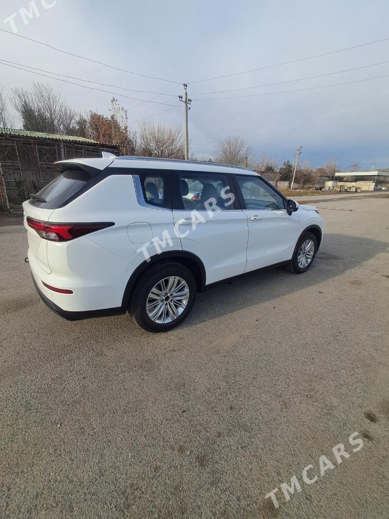Mitsubishi Outlander 2024 - 435 000 TMT - Aşgabat - img 3