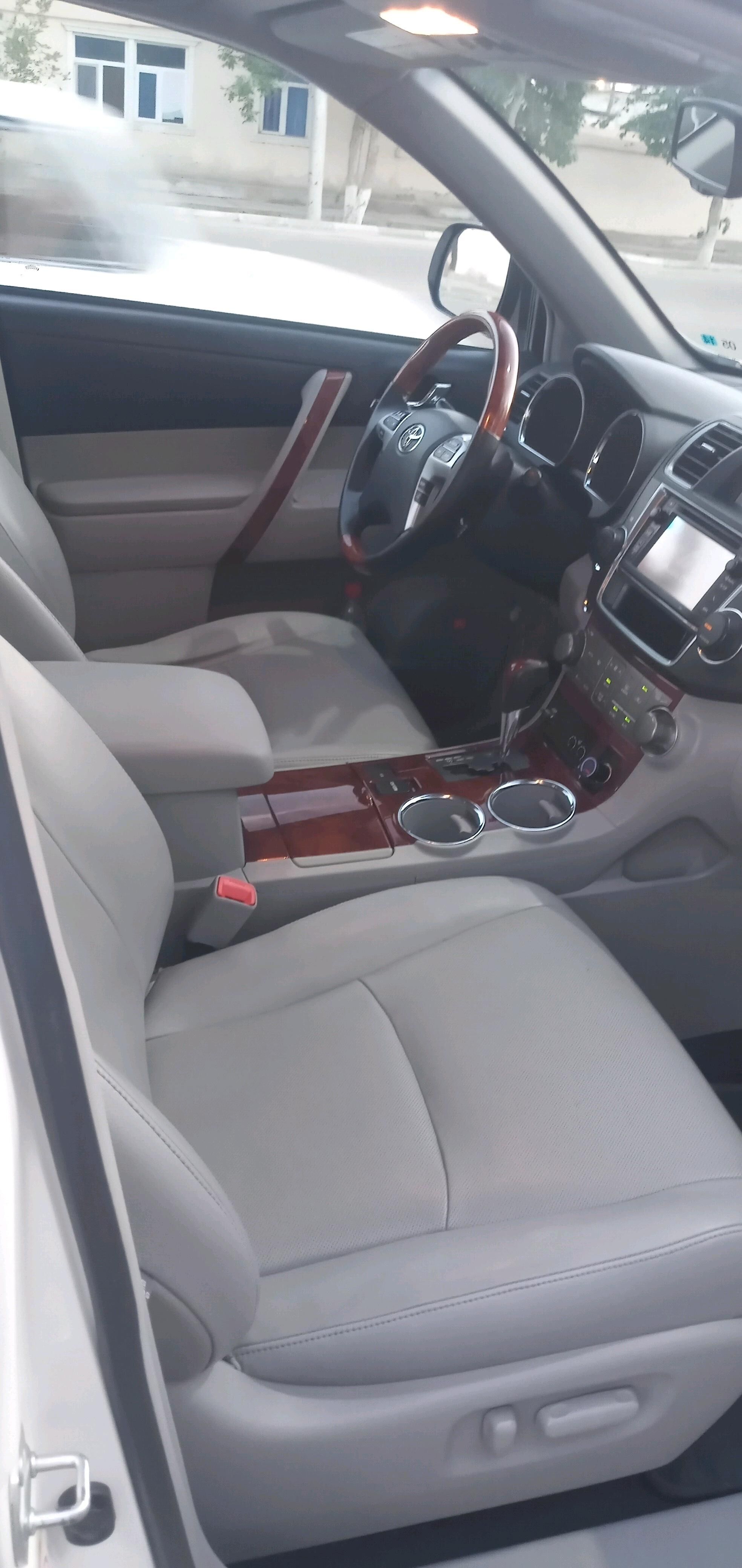 Toyota Highlander 2013 - 370 000 TMT - Дашогуз - img 8