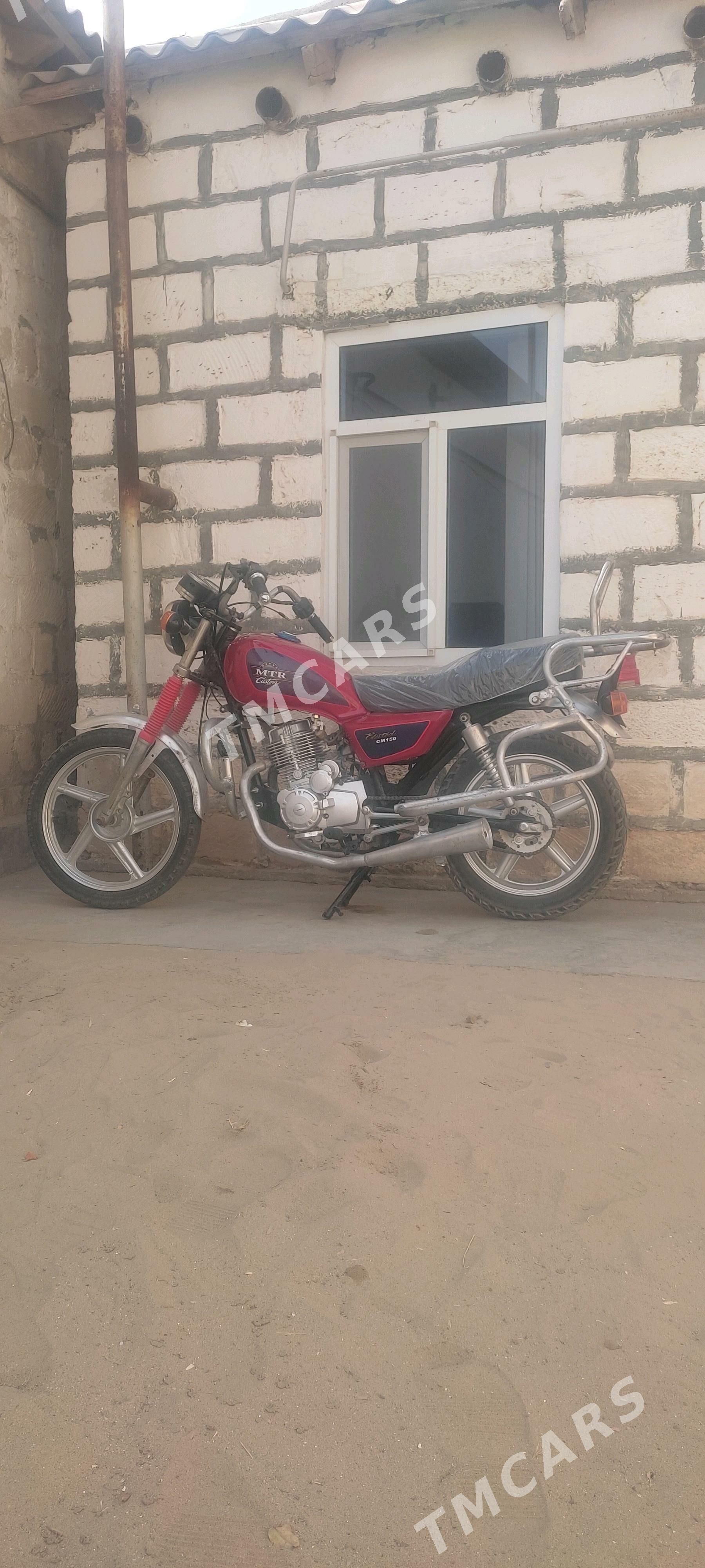 Fekon FK150-8G 2015 - 10 000 TMT - Гумдаг - img 2
