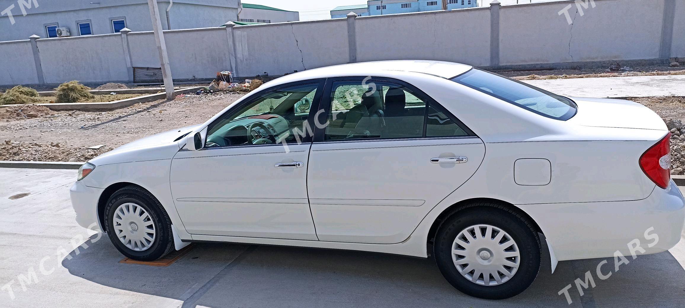 Toyota Camry 2002 - 180 000 TMT - Мары - img 3
