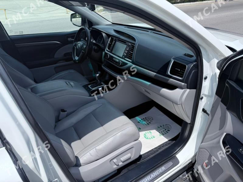 Toyota Highlander 2017 - 500 000 TMT - Türkmenabat - img 6