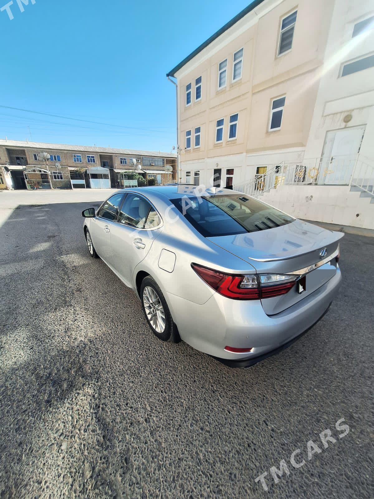 Lexus ES 350 2018 - 460 000 TMT - Mary - img 7