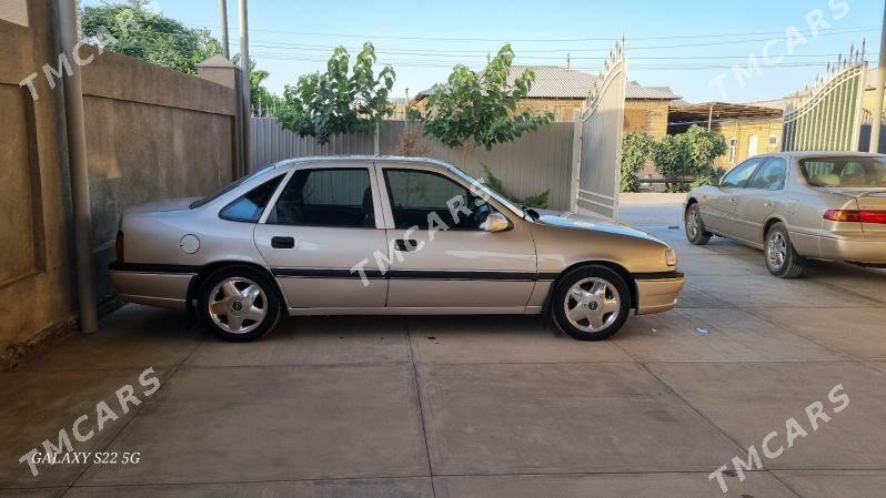 Opel Vectra 1993 - 67 000 TMT - Мары - img 4