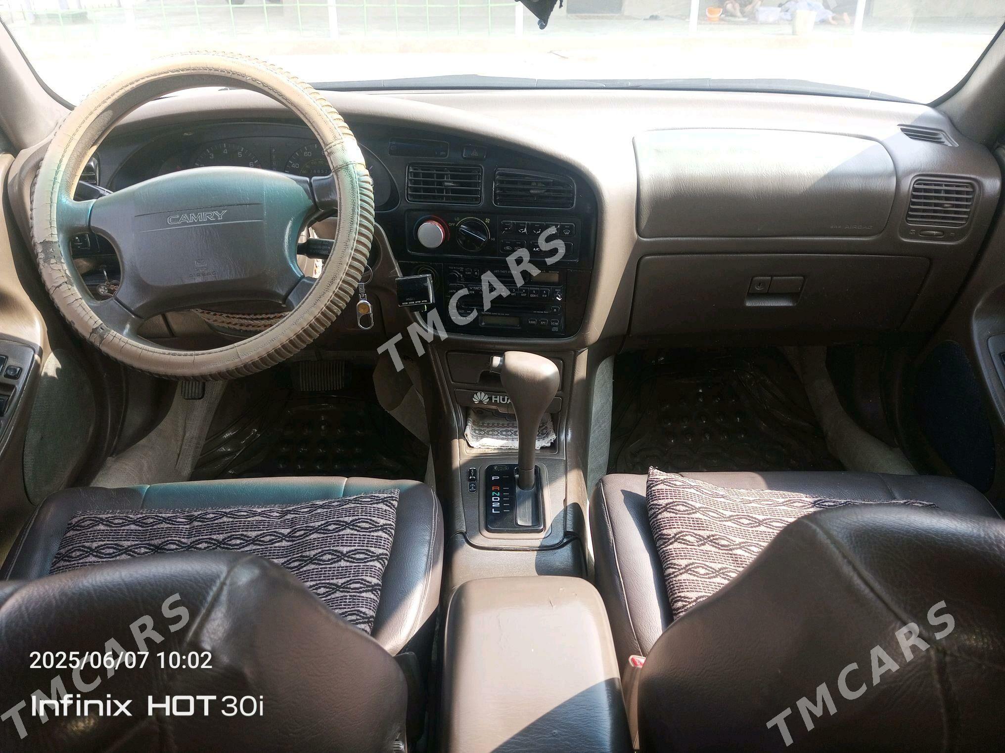 Toyota Camry 1994 - 88 000 TMT - Etrek - img 5