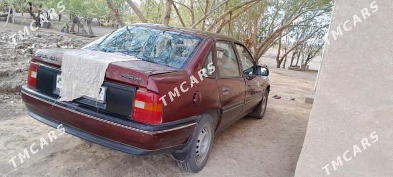 Opel Vectra 1990 - 27 000 TMT - Губадаг - img 3