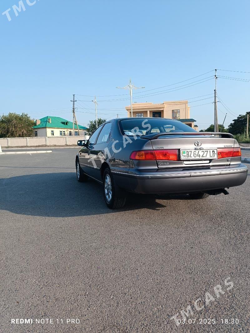 Toyota Camry 2001 - 142 000 TMT - Туркменабат - img 4