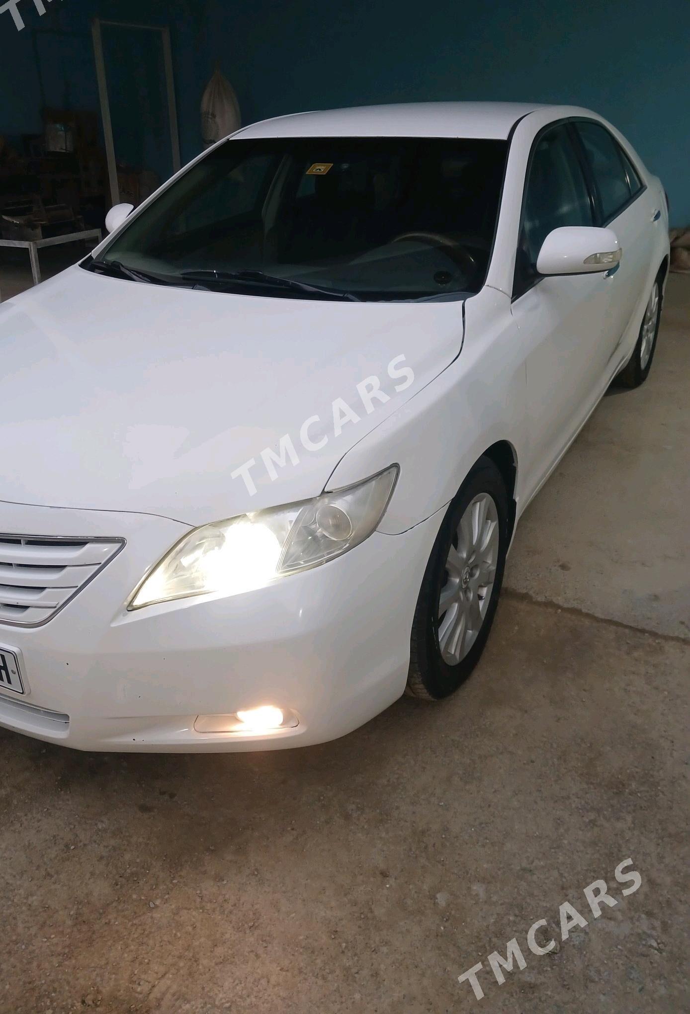 Toyota Camry 2008 - 165 000 TMT - Bäherden - img 7