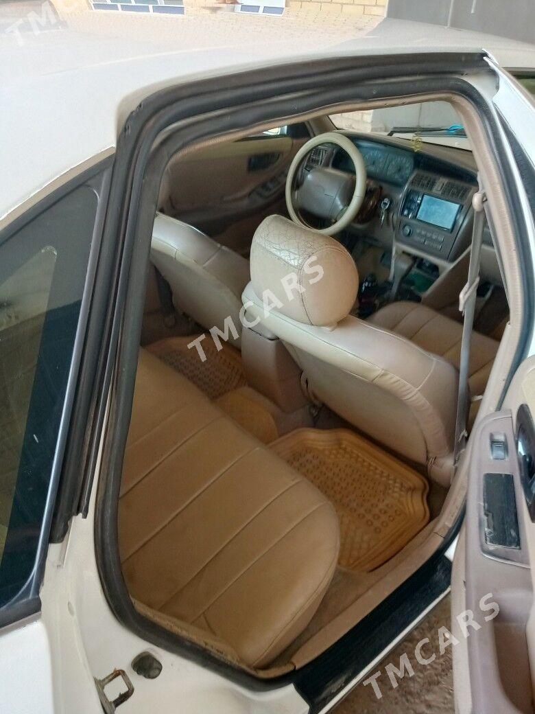Toyota Avalon 1997 - 115 000 TMT - Halaç - img 7