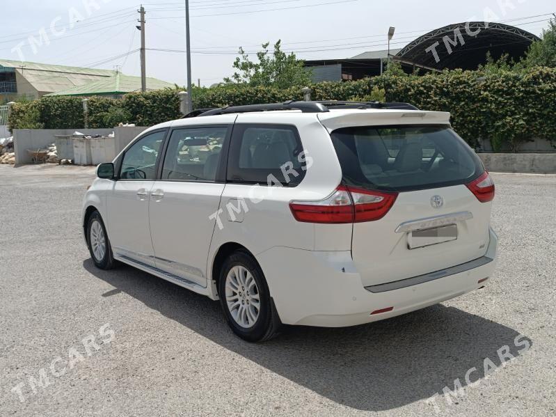 Toyota Sienna 2017 - 450 000 TMT - Aşgabat - img 6