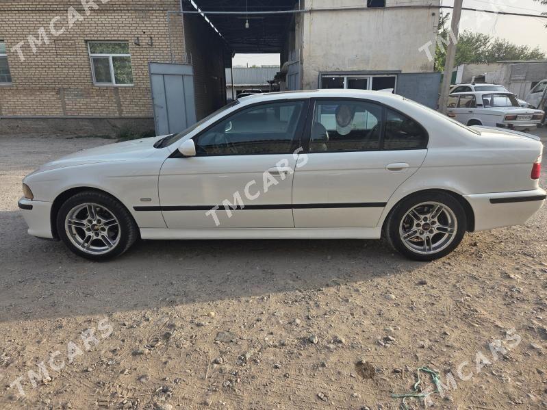 BMW 530 2002 - 130 000 TMT - Aşgabat - img 3