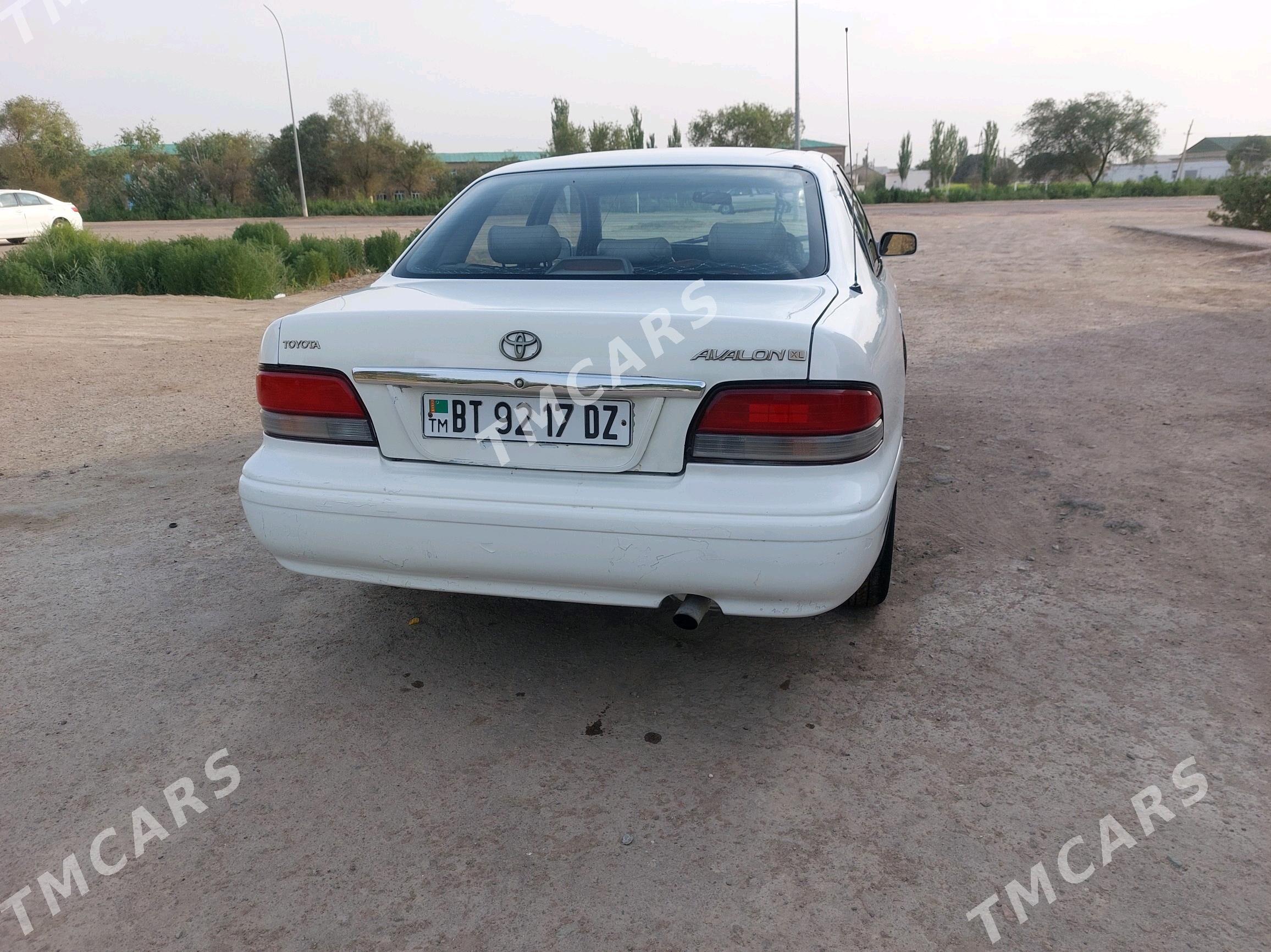 Toyota Avalon 1996 - 105 000 TMT - Гурбансолтан Едже - img 5