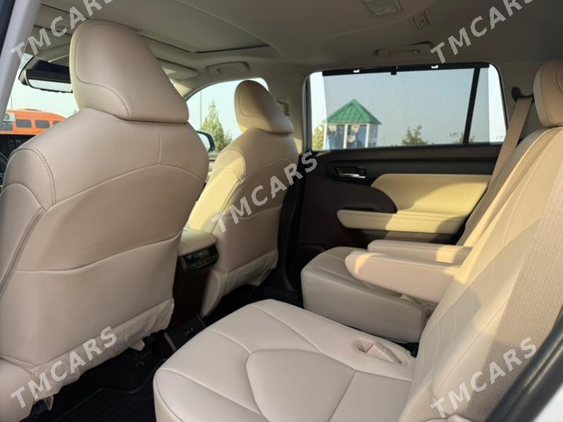 Toyota Highlander 2020 - 627 000 TMT - Ашхабад - img 8