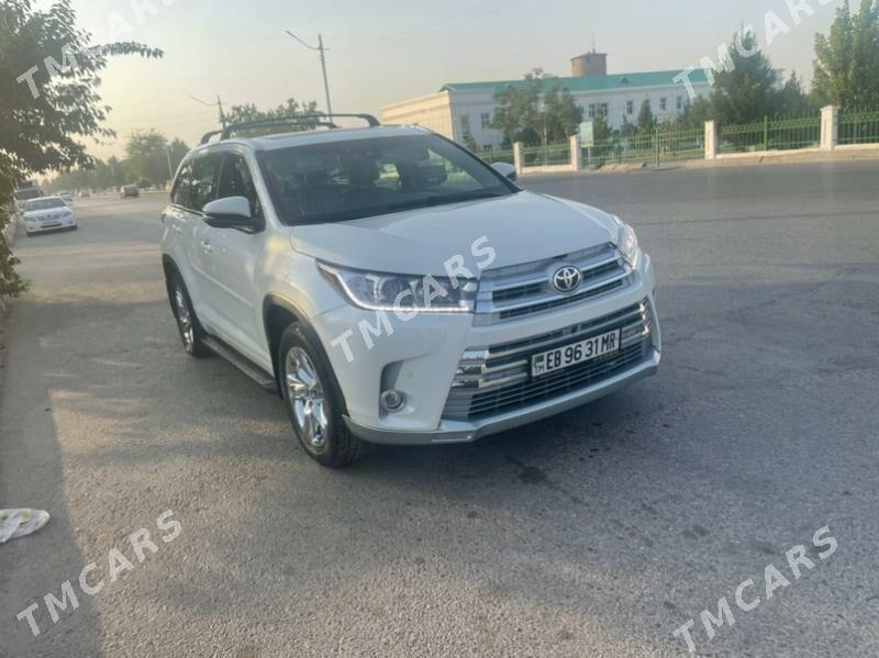 Toyota Highlander 2019 - 480 000 TMT - Мары - img 8