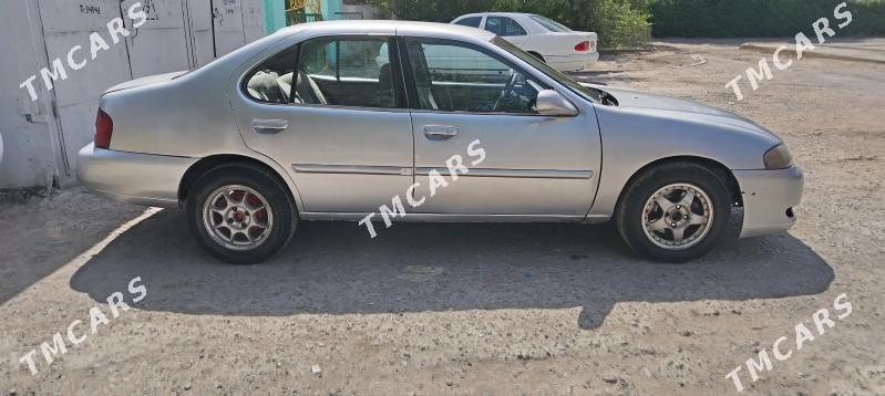 Nissan Altima 2001 - 42 000 TMT - Туркменабат - img 2