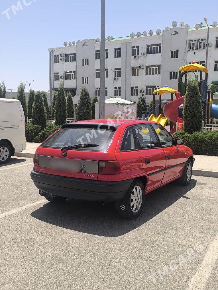 Opel Astra 1996 - 45 000 TMT - Мары - img 2