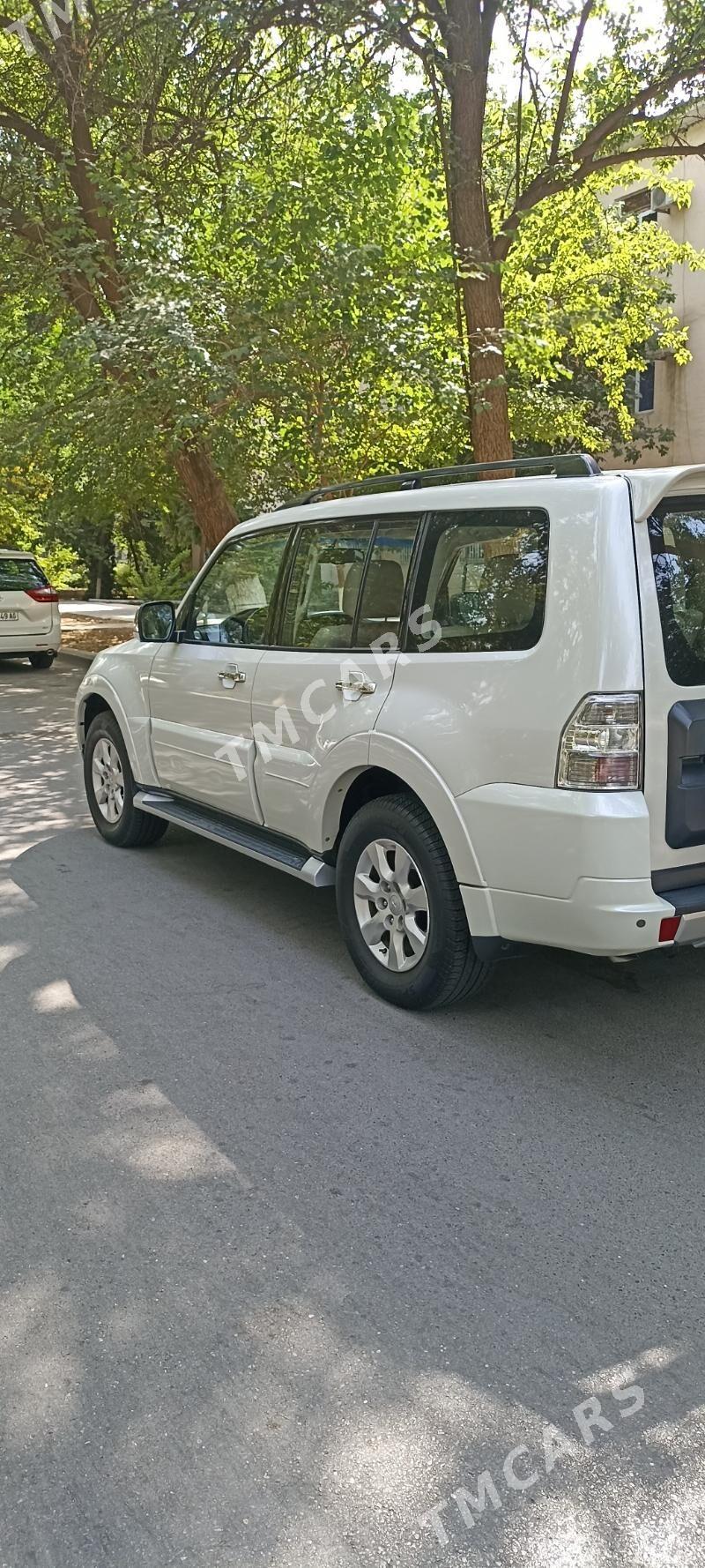 Mitsubishi Pajero 2013 - 275 000 TMT - Ашхабад - img 4